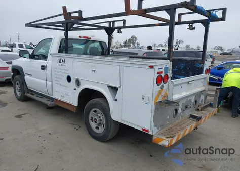 2006 GMC Sierra 2500Hd Work Truck from USA, damaged, VIN 1GDHC24U06E271859